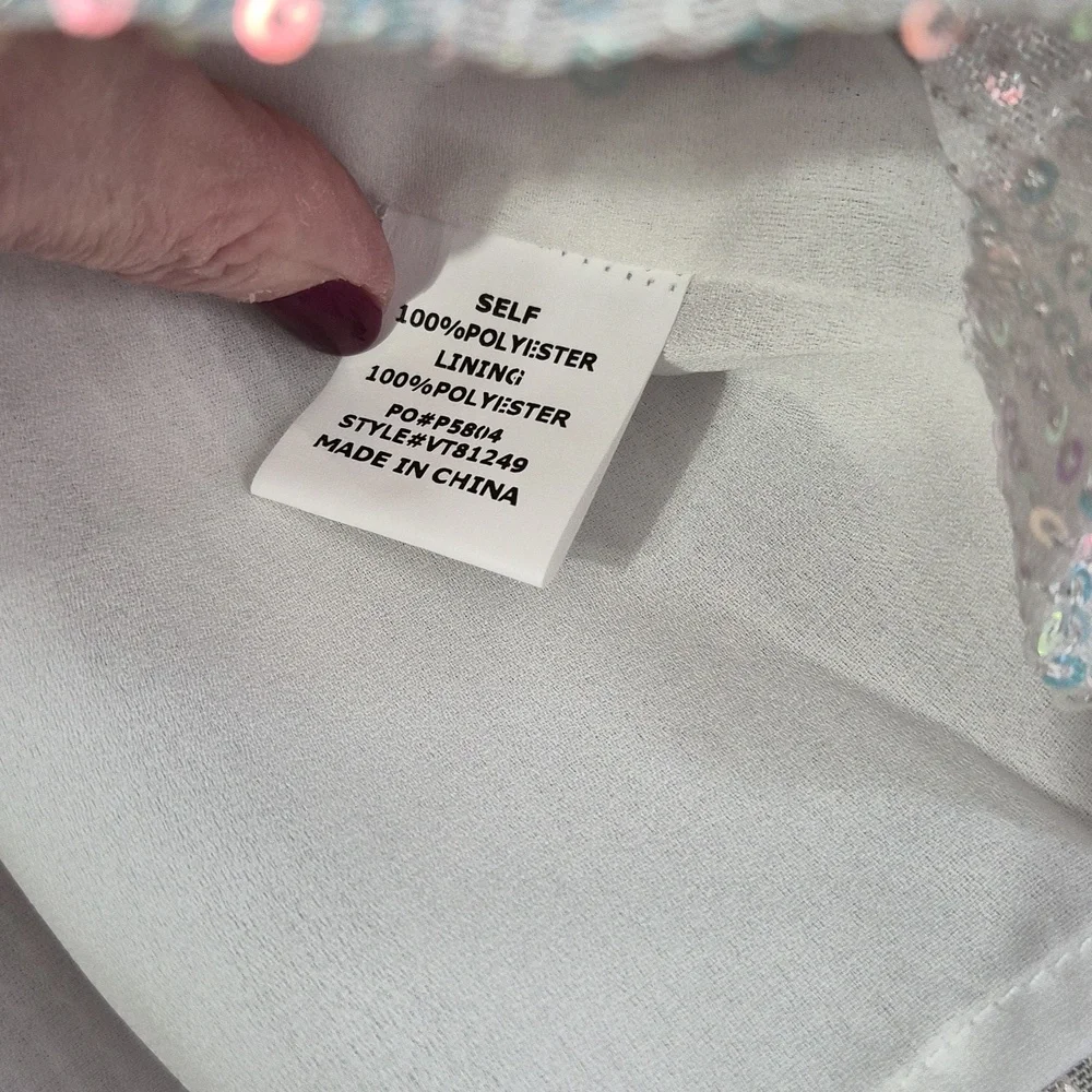 Vine & Love Iridescent Sequin Short-Sleeve Top - White - Picture 4 of 4